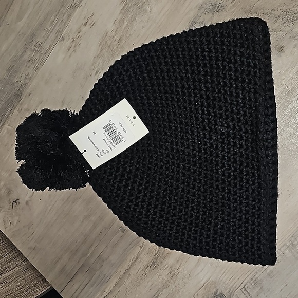 UGG Knit Beanie - Picture 4 of 4